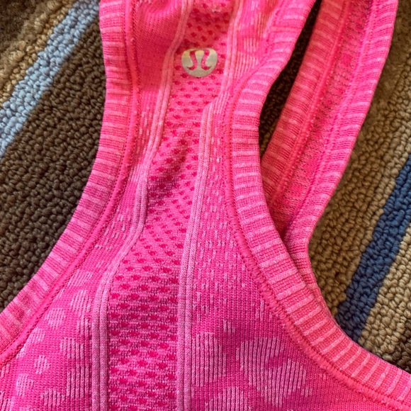 Lululemon top - Picture 5 of 5